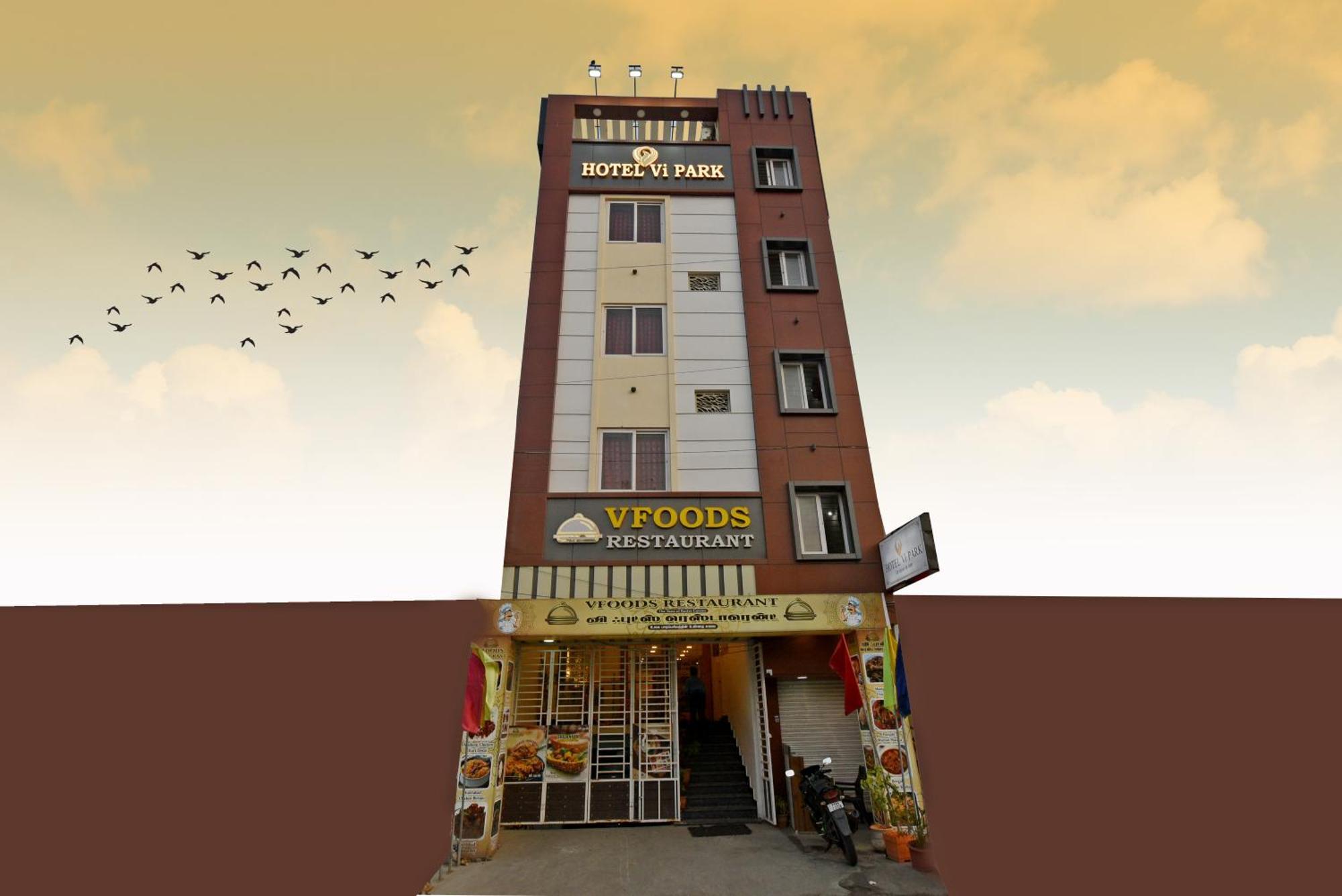 Hotel VI Park - City Centre Pondicherry Exteriör bild